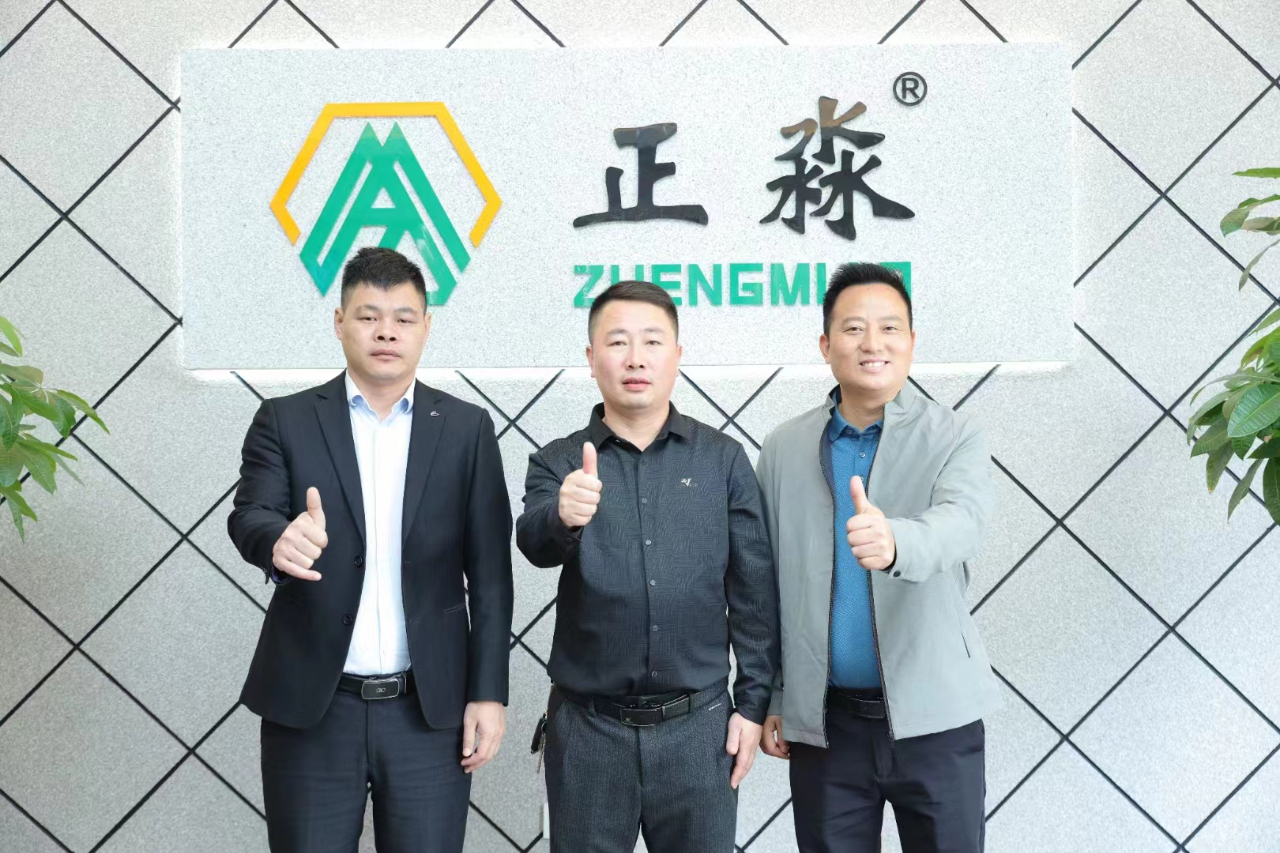 99b7f0bf90daf940d712fdd6da4ed35b.jpg 2.jpg