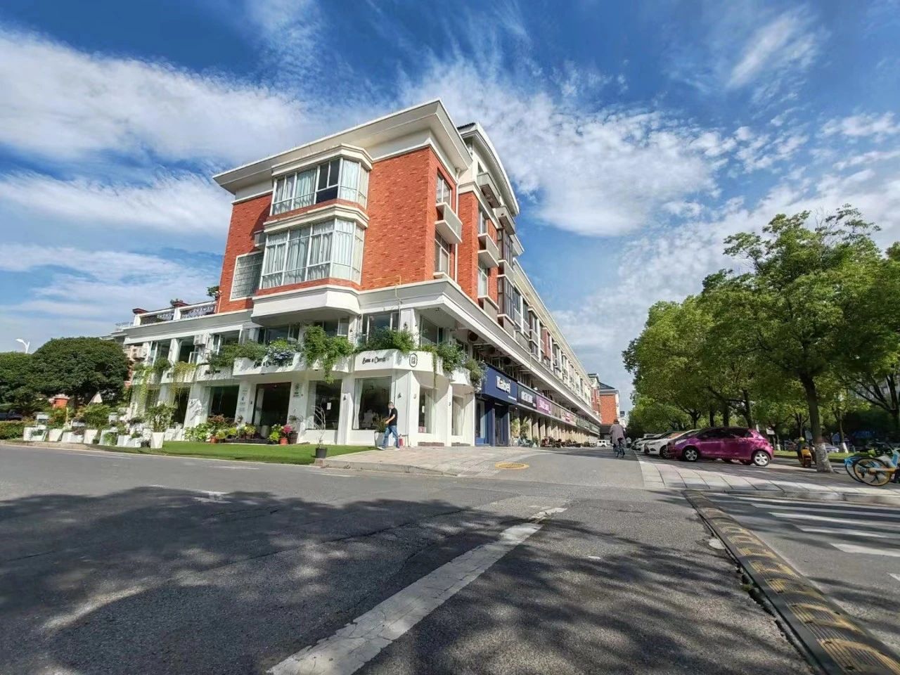 卡百利义乌雷文辉：从调色专家到艺术涂料大咖