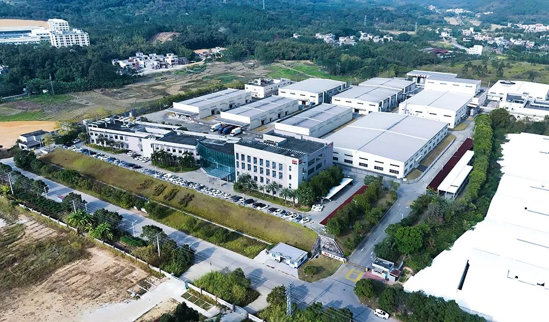 实创科技首次跻身中国涂料潜力榜，瞄准新能源汽车市场加速布局
