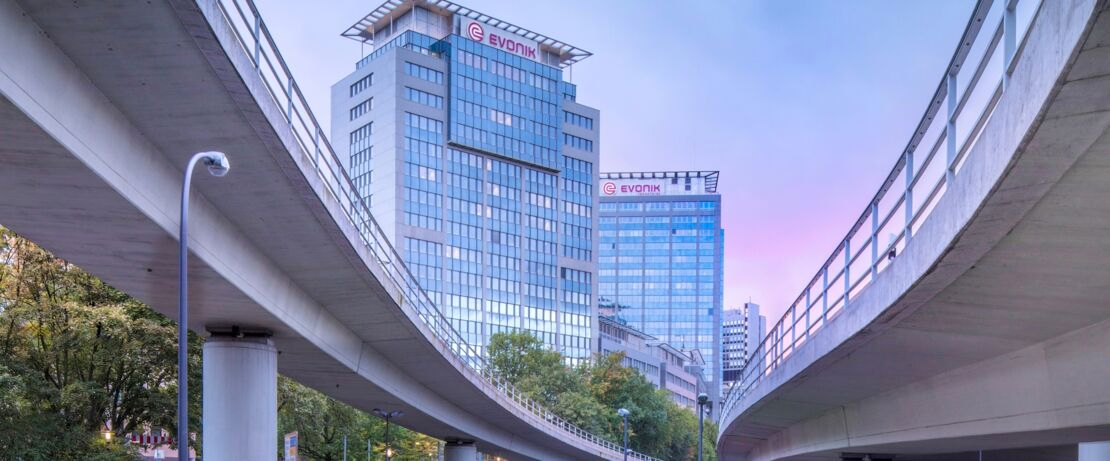 赢创2024年营业利润增长25%，涂料价格下滑
