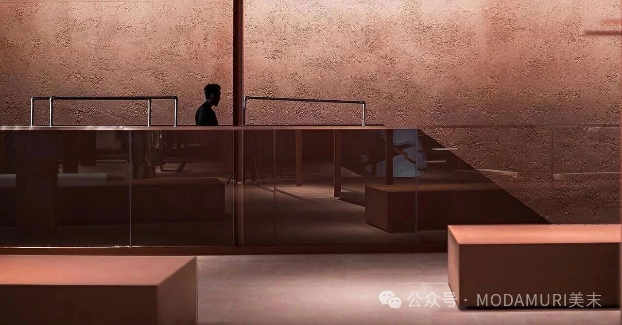 美末艺术涂料，为什么能打进UR伦敦旗舰店？