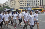 衡阳嘉宝莉彩跑开启5000人集体狂欢