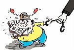 江苏化工企业偷排毒水10多年 行贿9名官员275万