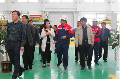 唐山市政府副秘书长一行调研东方雨虹唐山生产基地
