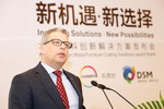 科思创与帝斯曼携手推出创新木器涂料解决方案