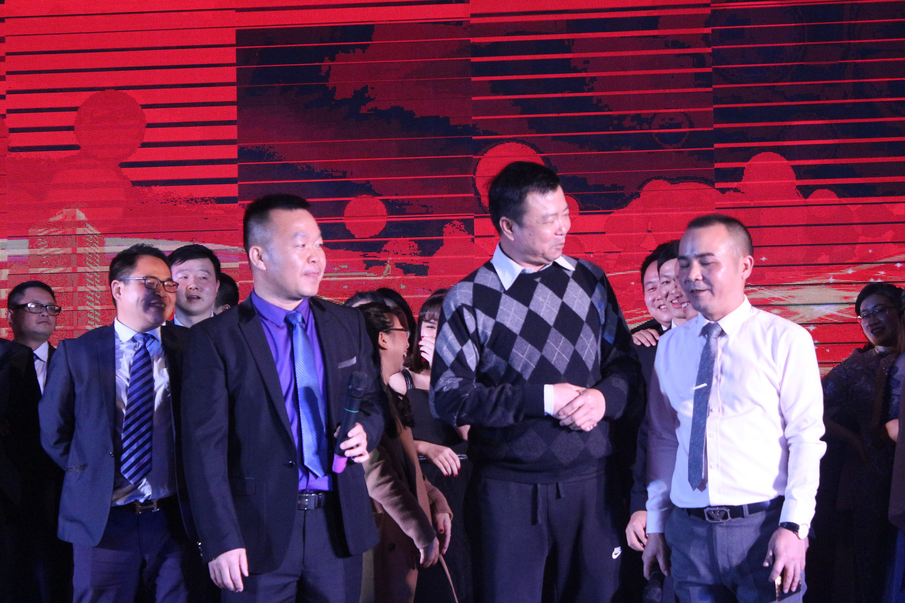 数码彩2018年会圆满举行，数码彩热情洋溢喜迎新春