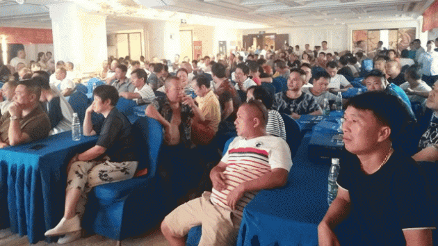 巴德士集团怀化营销中心举办中秋会员答谢会