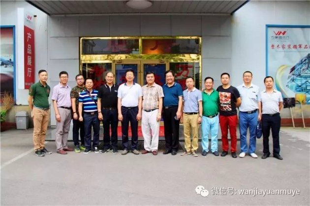 汇龙涂料携手广东门业精英考察各地大型门企