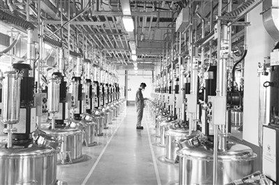 &ldquo;好马配好鞍&rdquo;，兄弟企业迪峰机械助力一品迪邦转型升级