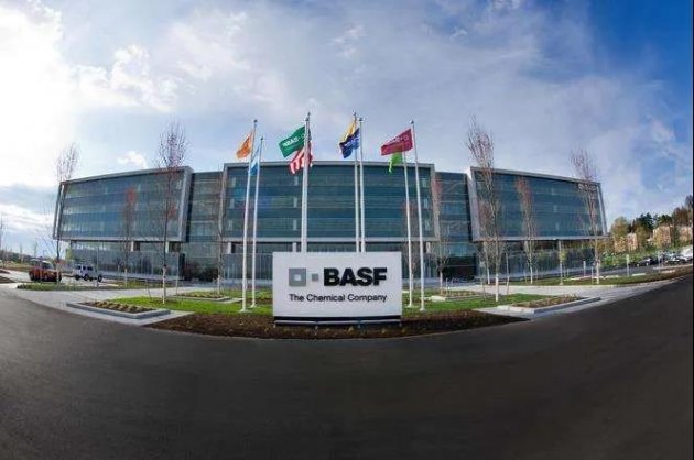 &ldquo;中山巴斯夫&rdquo;傍名牌，被判赔300万元