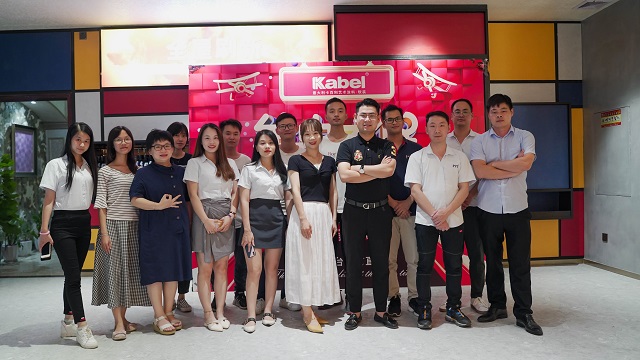 卡百利7.17全国年中大促，开启&ldquo;直播+&rdquo;，免单大奖花落谁家？