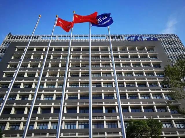 科顺、凯伦、东方雨虹，这些防水涂料公司2020年赚翻了