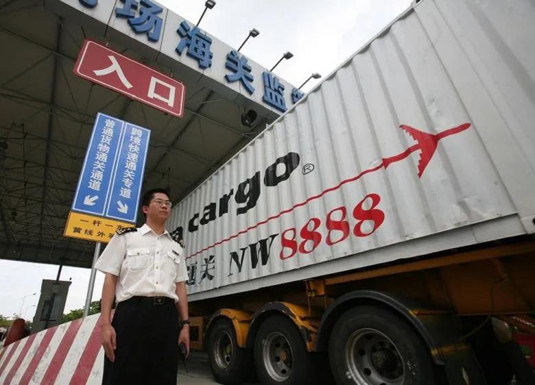 天价海运&ldquo;锁喉&rdquo; 进口涂料前景堪忧