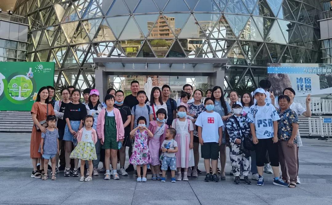 巴德士持续传递&ldquo;爱&rdquo;